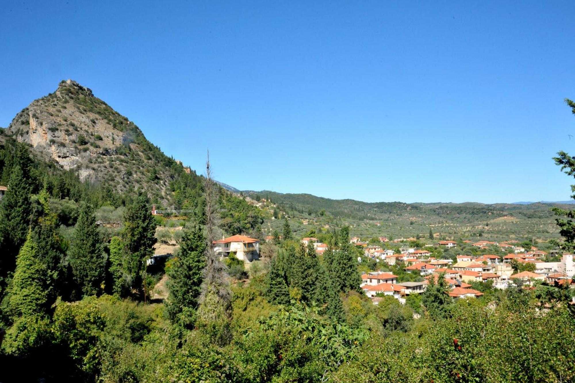 Elegant Stone Mansion In Historic Mystras Daire Dış mekan fotoğraf